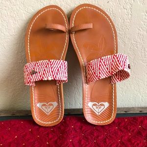Roxy Toe-ring Sandals Size 8 Like New